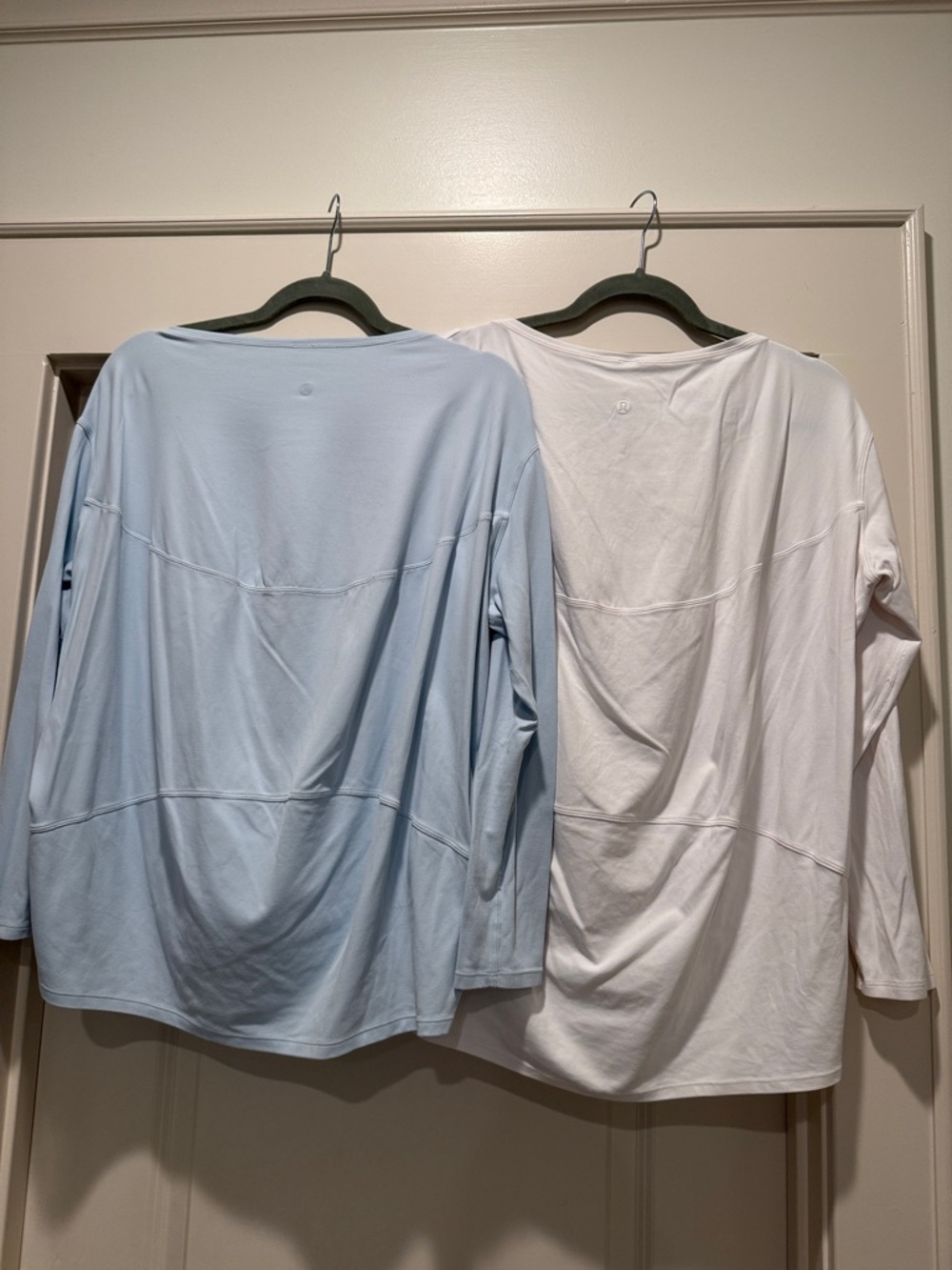 Lot of 2 - Sz 6 Lululemon Long Sleeve Bundle - Light Blue & White
